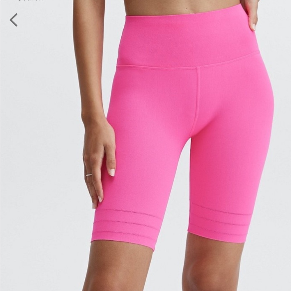 Great 9” pink short